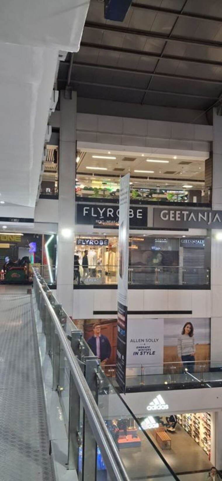 Exterior View, mgf-metropolis-mall Commercial Shop 830 Sq.Ft. In Mg Road Gurgaon 10194993