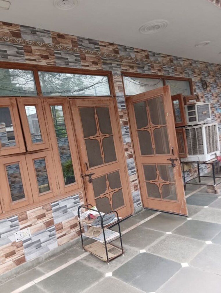 Exterior View, sector 28 4 Bedroom 350 Sq.Yd. Independent House In Sector 28 Faridabad 10195017