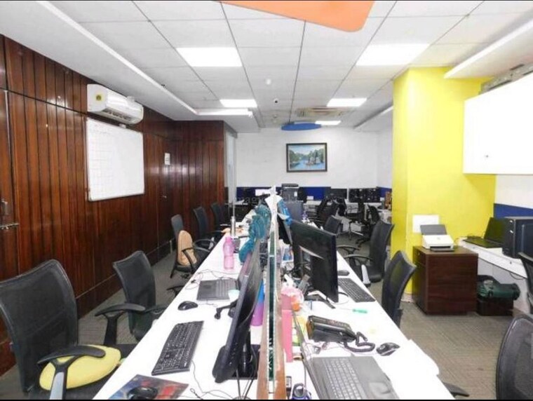 Team Area, goregaon east Commercial Office Space 1700 Sq.Ft. In Goregaon East Mumbai 10194905