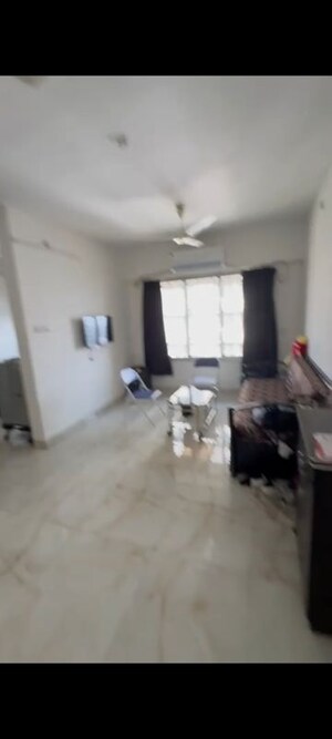 Master Bedroom in 1 BHK Apartment at Prabhadevi – for Rent
