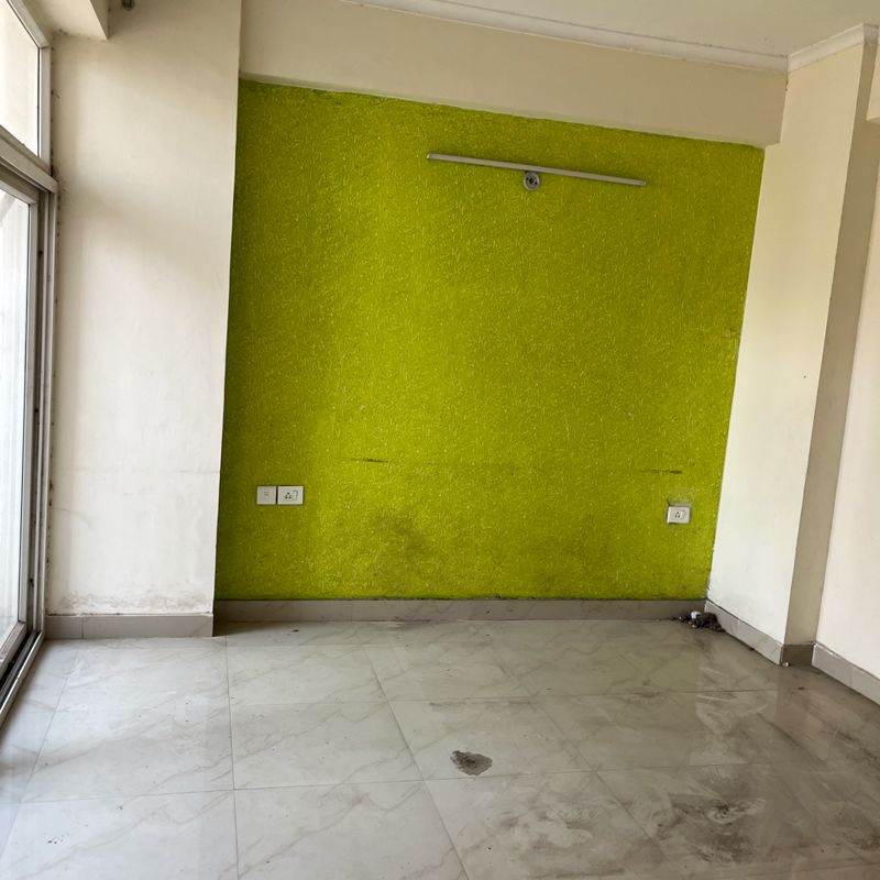 2.5 BHK + Study Room Apartment For Rent in Amrapali Zodiac