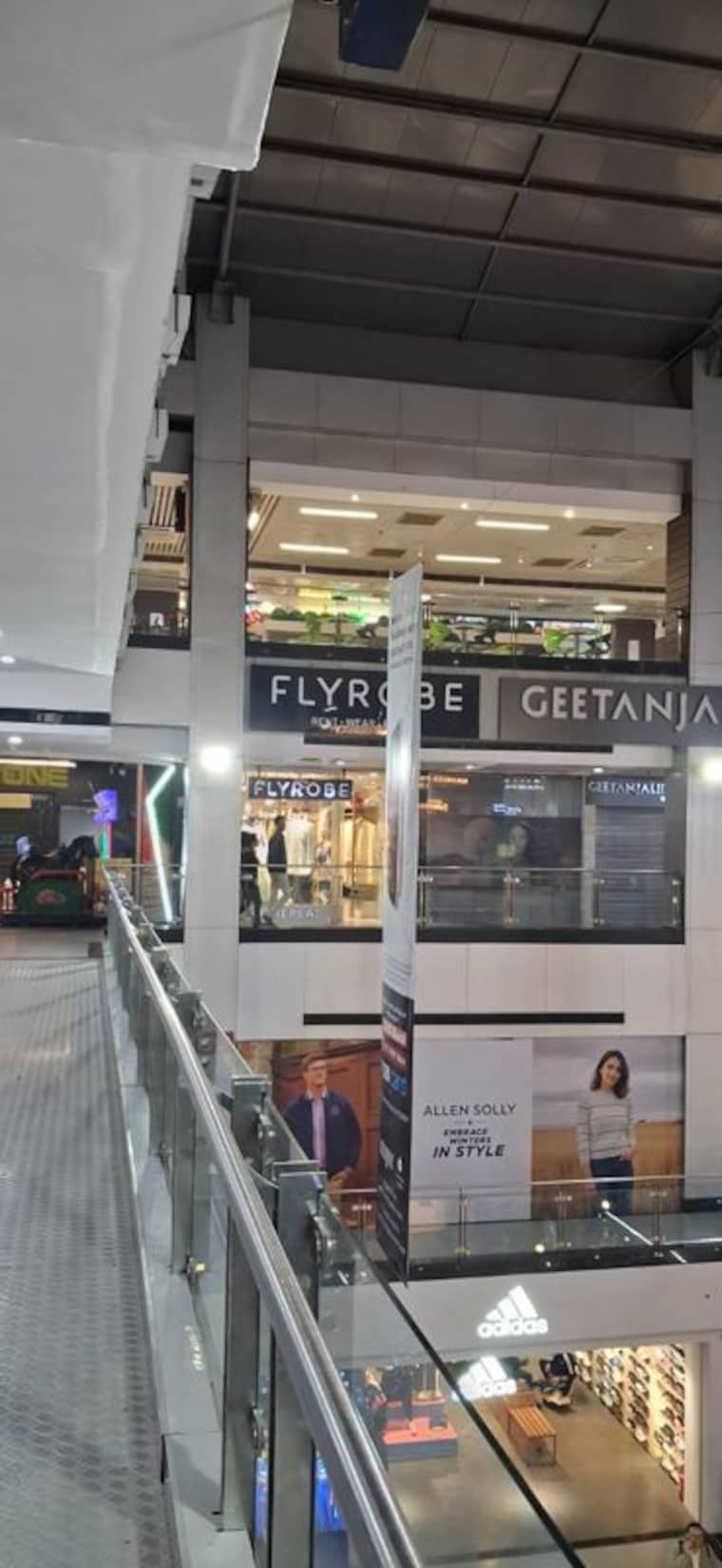 Exterior View, mgf-metropolis-mall Commercial Shop 830 Sq.Ft. In Mg Road Gurgaon 10195015
