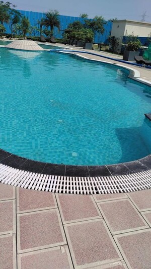 Swimming Pool in 2 BHK Builder Floor at Signature Global Park 4 and 5, Sohna Sector 36 – for Sale