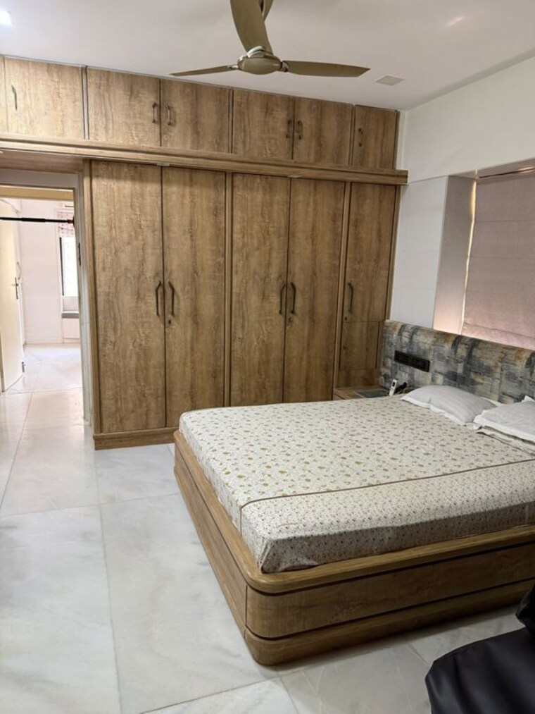 Bedroom, gangotri-chs-khar 3 Bedroom 1500 Sq.Ft. Apartment In Khar West Mumbai 10195089