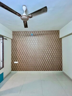 Bedroom in 2 BHK Apartment at Paradise Sai World City Phase 2, New Panvel – for Rent