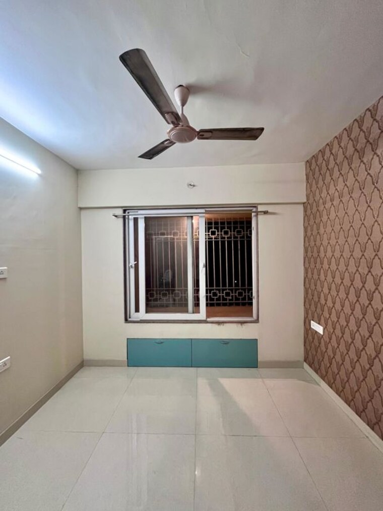 Room, paradise-sai-world-city-phase-2 2 Bedroom 1100 Sq.Ft. Apartment In New Panvel Navi Mumbai 10195100