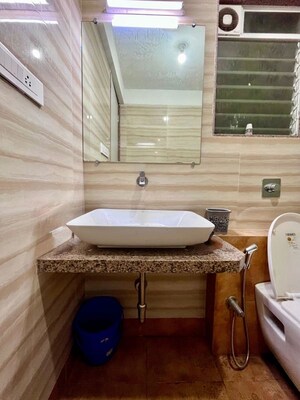 Bathroom in 2 BHK Apartment at Paradise Sai World City Phase 2, New Panvel – for Rent