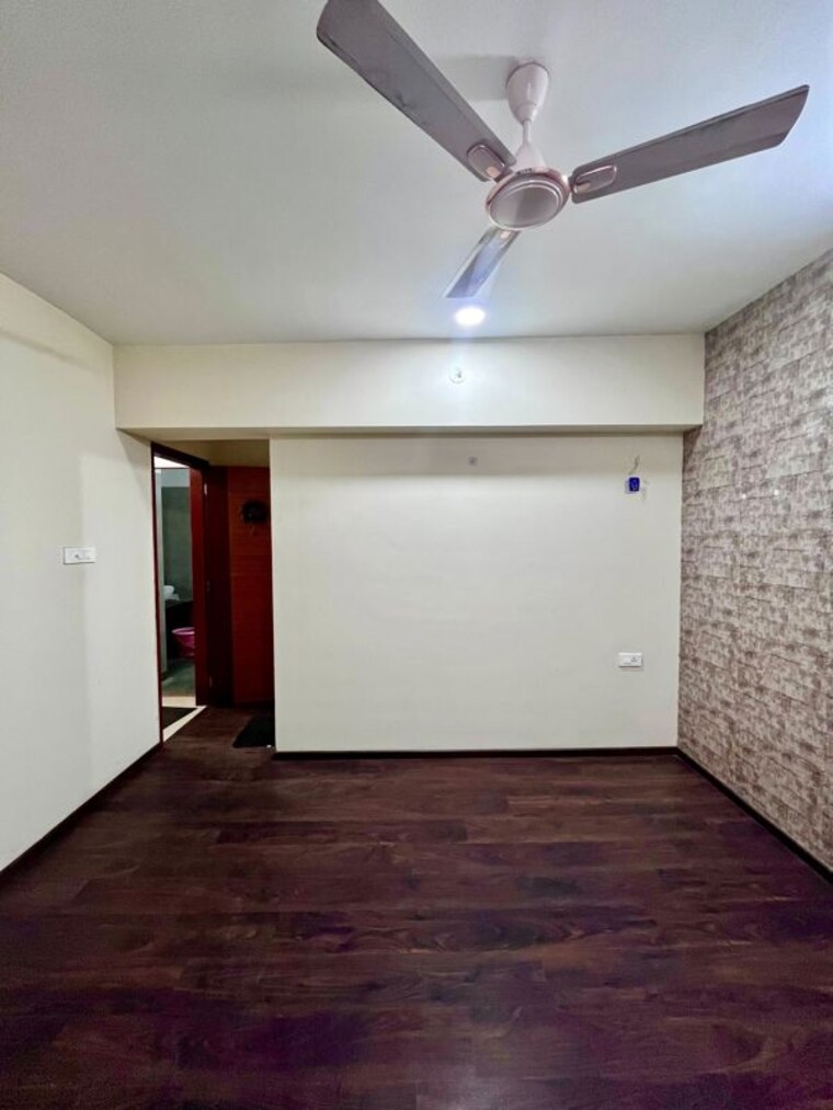 Room, paradise-sai-world-city-phase-2 2 Bedroom 1100 Sq.Ft. Apartment In New Panvel Navi Mumbai 10195100