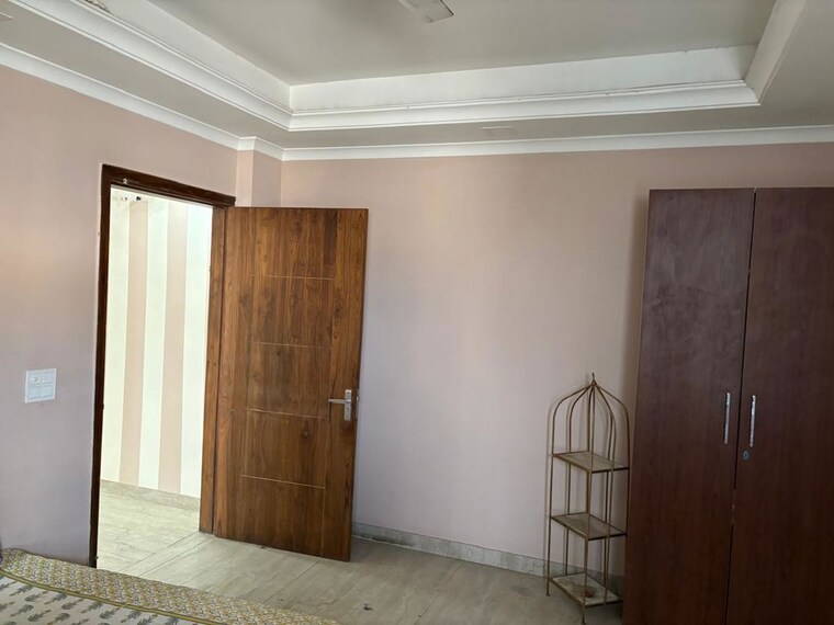 Room, srishti-greenfield-homes 4 Bedroom 3600 Sq.Ft. Builder Floor In Green Fields Colony Faridabad 10195043