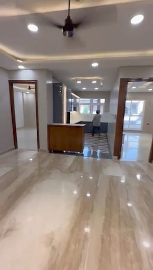 Building Lobby in 4 BHK Builder Floor at Faridabad Central – for Rent