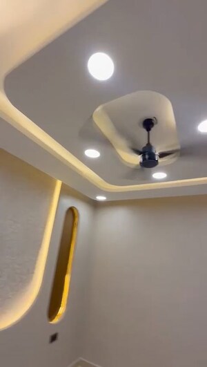  4 BHK Builder Floor at Faridabad Central – for Rent