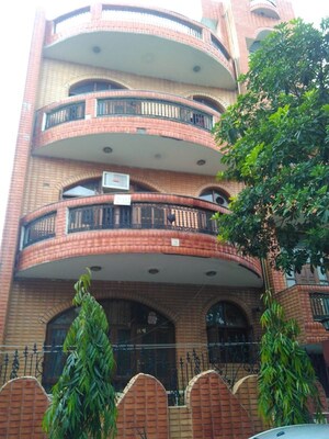  Office Space – Exterior View View at Sector 52 - for Rent