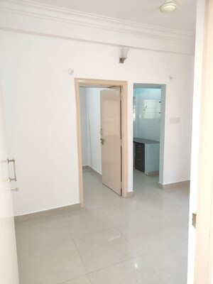 Room in 1 BHK Builder Floor at Gm Palya – for Rent
