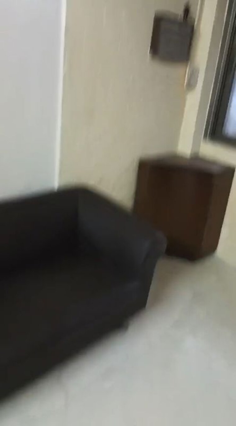 Living Room, andheri east 1.5 Bedroom 550 Sq.Ft. Apartment In Andheri East Mumbai 10195177