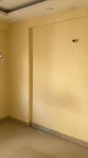 Room in 3 BHK Apartment at Adore Happy Homes Exclusive, Sector 86 – for Sale