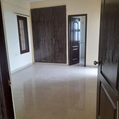 3.5 BHK Apartment For Rent in RPS Savana