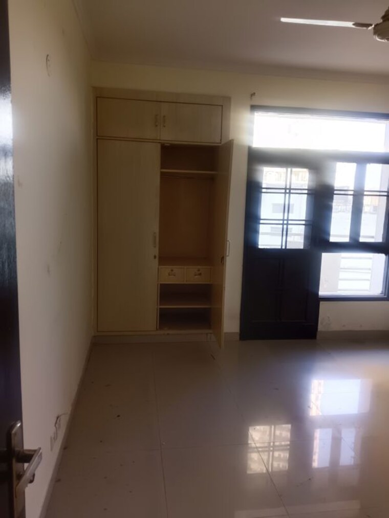 Room, mapsko-krishna-apra-gardens 3 Bedroom 1415 Sq.Ft. Apartment In Vaibhav Khand Ghaziabad 10195207
