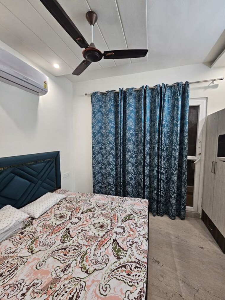 Bedroom, aura-homes 3 Bedroom 1850 Sq.Ft. Apartment In Patiala Road Zirakpur 10195184