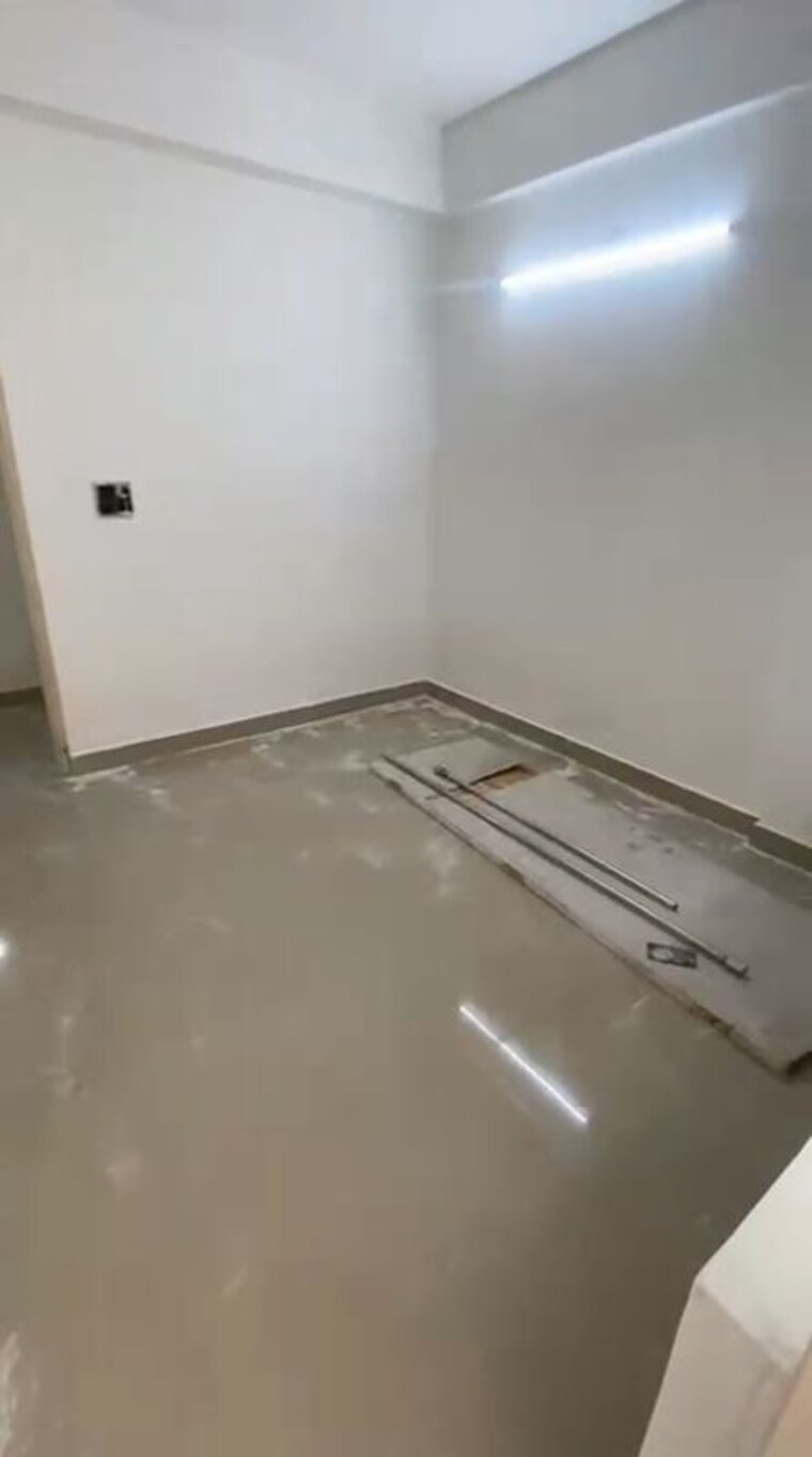 Room, adore-happy-homes-exclusive-phase-2 3 Bedroom 645 Sq.Ft. Apartment In Sector 86 Faridabad 10195212