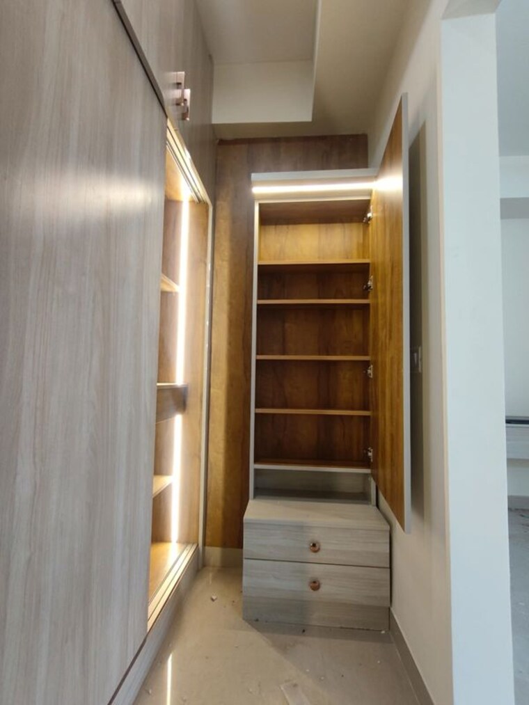 undefined, sare-petioles 4 Bedroom 2340 Sq.Ft. Apartment In Sector 92 Gurgaon 10195214