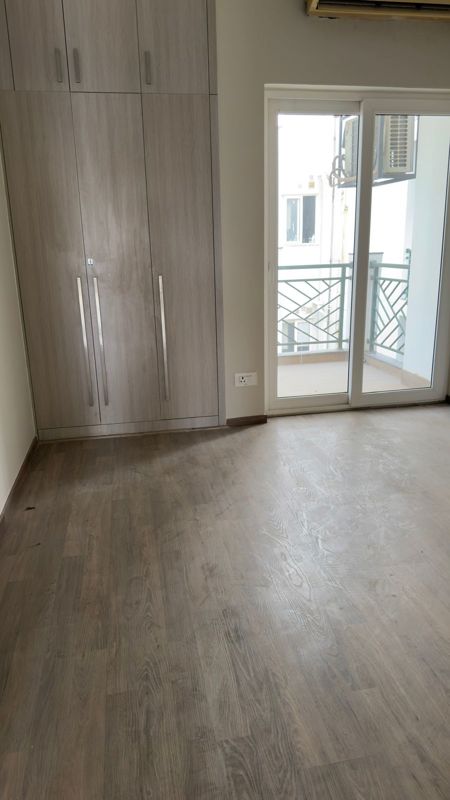 2.5 BHK + Study Room Builder Floor For Rent in Central Park Cerise Suites
