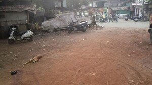  Warehouse – Exterior View View at Paud - for Rent