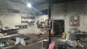  Warehouse For Rent in Paud