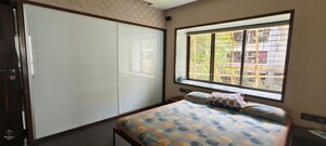 Bedroom in 3 BHK Apartment at Khar West – for Rent