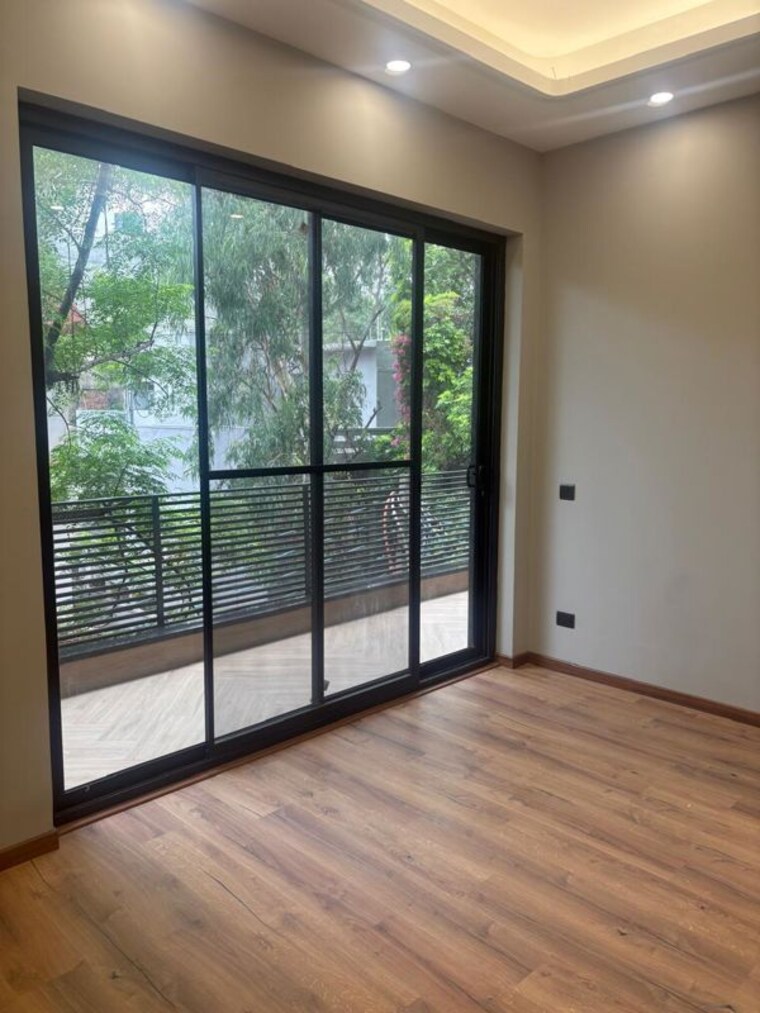 Room, panchsheel enclave 3 Bedroom 1800 Sq.Ft. Apartment In Panchsheel Enclave Delhi 10195203