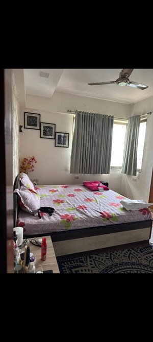 Bedroom in 3 BHK Apartment at Neelkanth Palms, Kapur Bawdi – for Rent