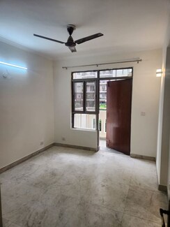2 BHK Builder Floor For Rent in Signature Global City 81