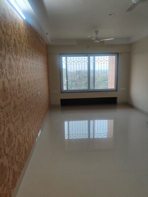 3 BHK Apartment For Rent in Paradise Sai World City Phase 2, New Panvel
