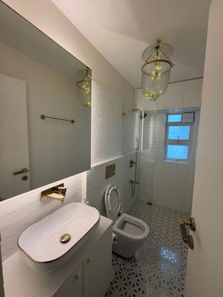 Bathroom, new-silverhome-apartment 3 Bedroom 1250 Sq.Ft. Apartment In Bandra West Mumbai 10195285