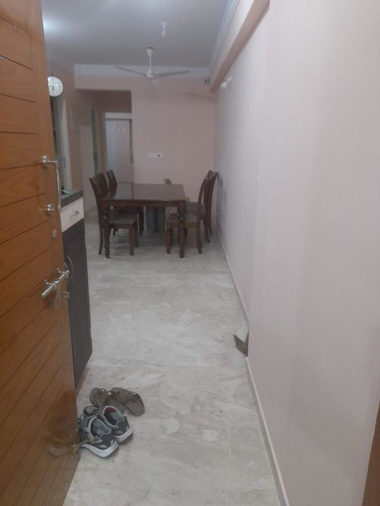  Parking, hiranandani-estate-lexington 2.5 Bedroom 900 Sq.Ft. Apartment In Thane West Thane 10195326