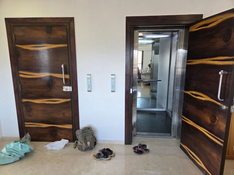 Other, shiv-kutir 3 Bedroom 1450 Sq.Ft. Apartment In Khar West Mumbai 10189061