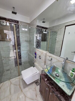 Attached Bathroom in 3 BHK Apartment at Shiv Kutir, Khar West – for Rent
