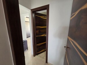  3 BHK Apartment at Shiv Kutir, Khar West – for Rent