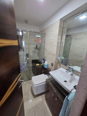 Bathroom in 3 BHK Apartment at Shiv Kutir, Khar West – for Rent