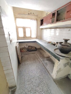 Kitchen in 3 BHK Builder Floor at Green Fields Colony – for Rent