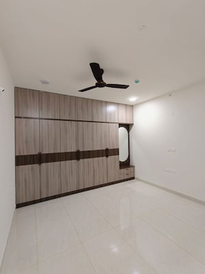 Bedroom in 3 BHK Apartment at Prestige Beverly Hills, Kokapet – for Rent