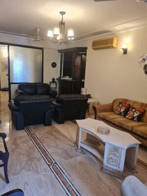 Living Room in 3.5 BHK Apartment at Ambience Island Lagoon, Sector 24 – for Rent