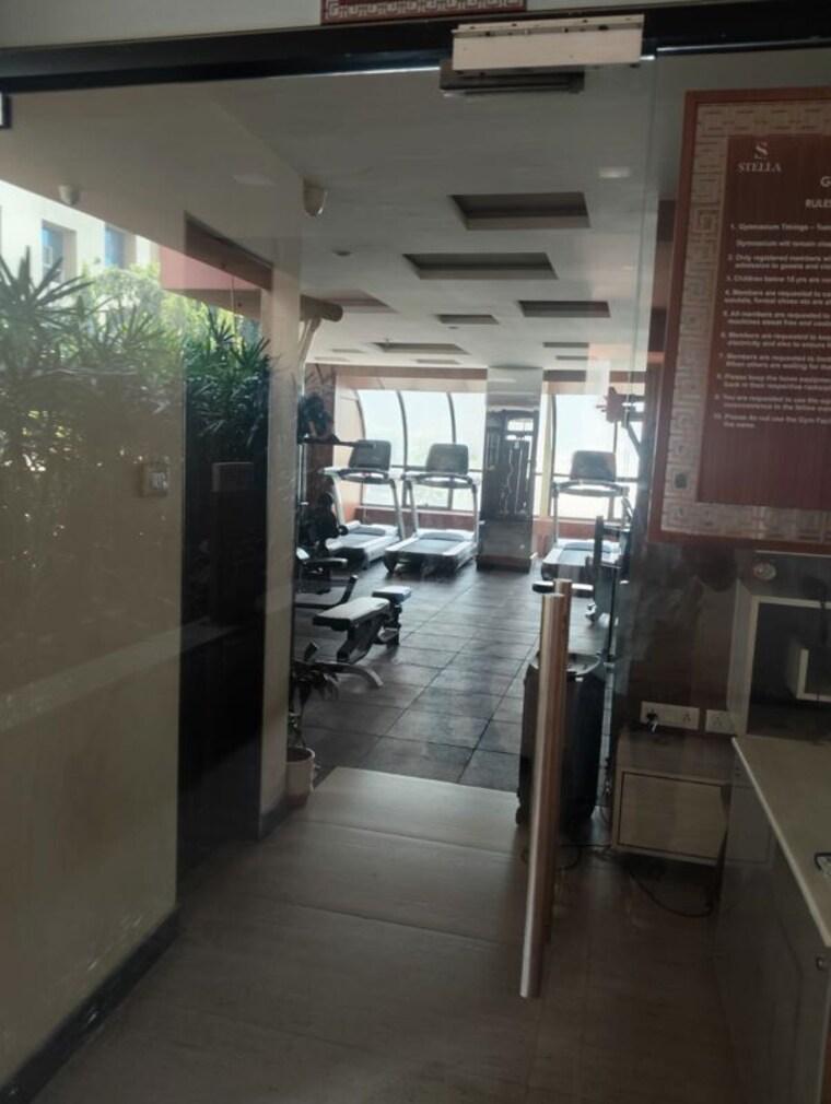  Parking, chandak-stella 3 Bedroom 1100 Sq.Ft. Apartment In Goregaon West Mumbai 10195397