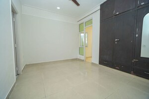 Room in 2.5 BHK Apartment at Gaur City 2 - 12th Avenue, Sector 16c Greater Noida – for Sale