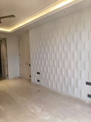  4 BHK Apartment at Kailash Colony – for Sale