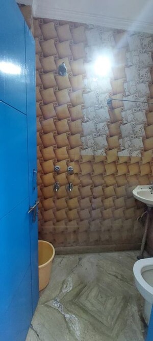 Bathroom in 2 BHK Builder Floor at Govindpuri – for Rent