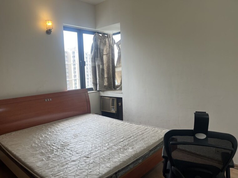 Bedroom, unitech-uniworld-gardens 3 Bedroom 2086 Sq.Ft. Apartment In Sector 47 Gurgaon 10195424