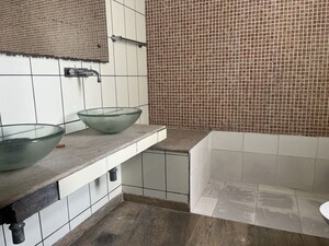 Kitchen in 3 BHK Apartment at Unitech Uniworld Gardens, Sector 47 – for Sale