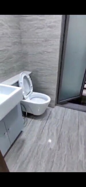 Bathroom in 3 BHK Apartment at Sheth Auris Serenity Tower 2, Malad West – for Sale