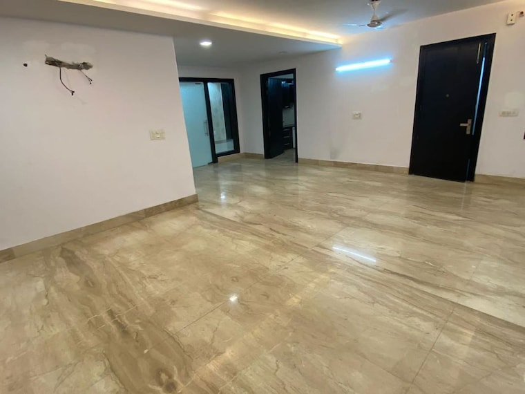Room, rajouri garden 3 Bedroom 115 Sq.Yd. Builder Floor In Rajouri Garden Delhi 10195470
