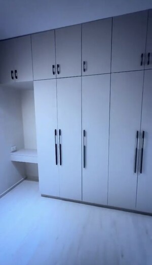 Furnished Amenities in 3 BHK Apartment at M3M Heights, Sector 65 – for Rent